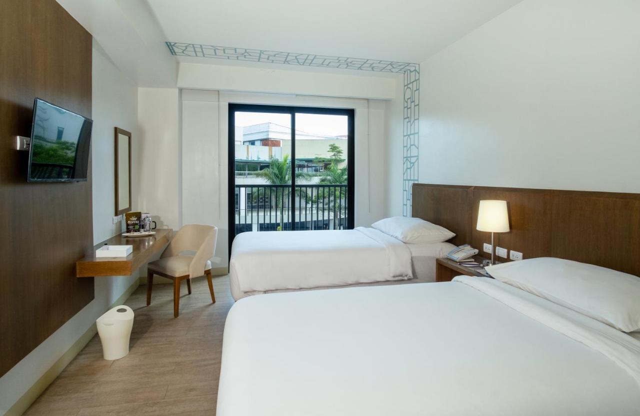 Quest Hotel Tagaytay Tagaytay City Ngoại thất bức ảnh